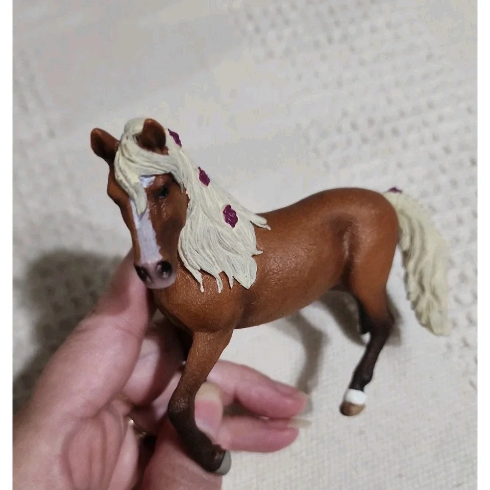 Lot of 5 Schleich Horse Figures 2016 2017 2018 Collectible Plastic Animal Models